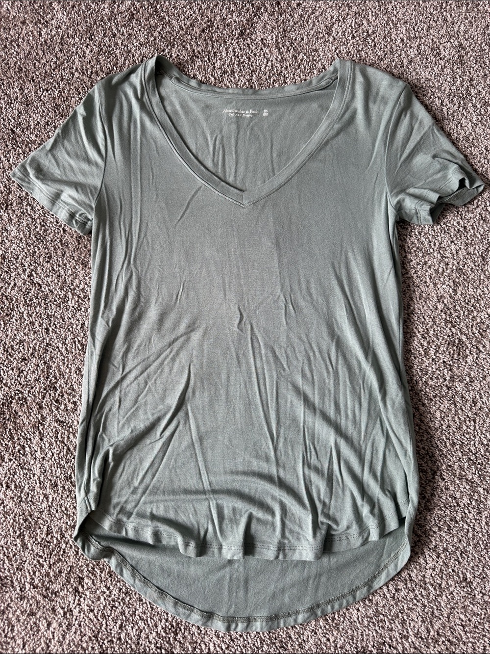 Abercrombie & Fitch V-Neck Short Sleeve Tee - Sage Green
